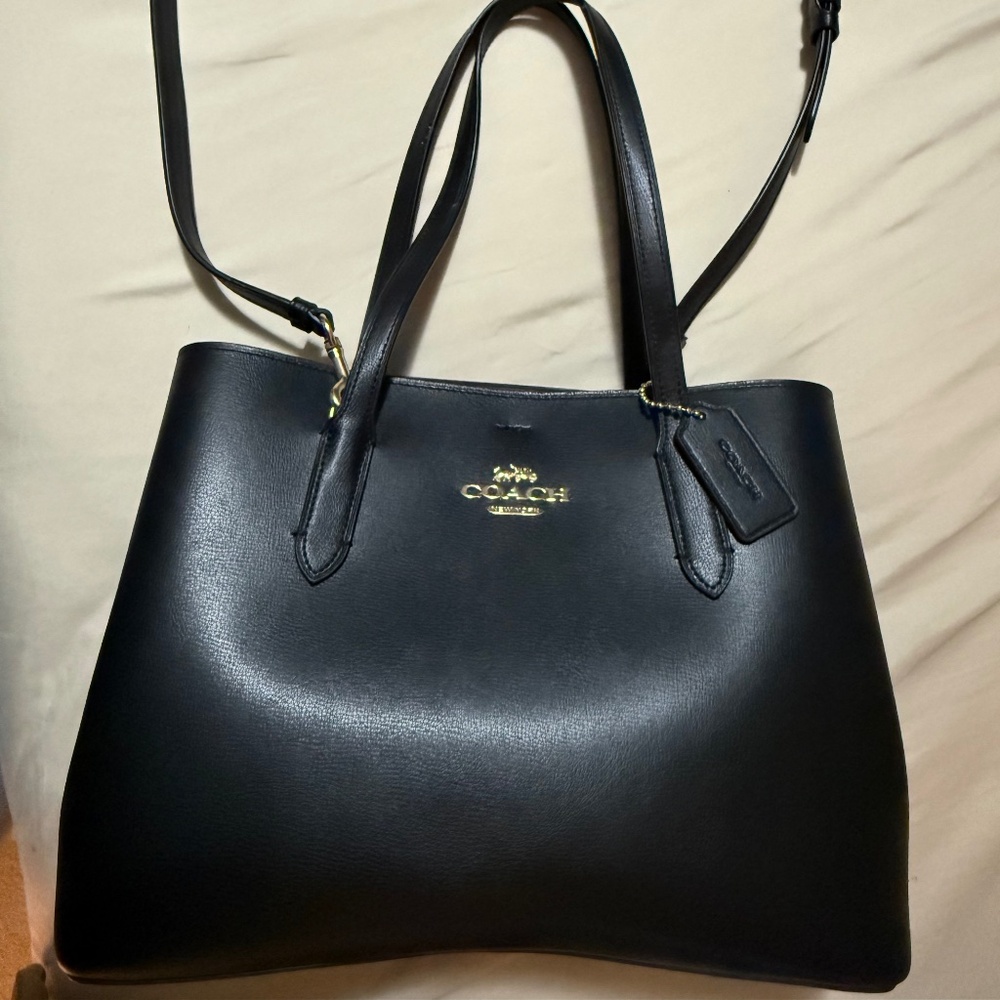 Avenue Carryall Coach purse